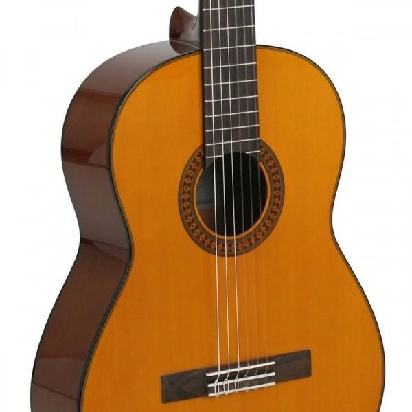 گیتار کلاسیک یاماها مدل C80